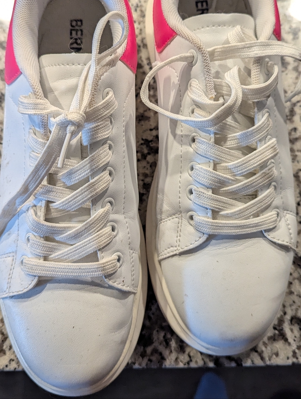 Berness White & Hot Pink Accented Women's Platform Sneakers